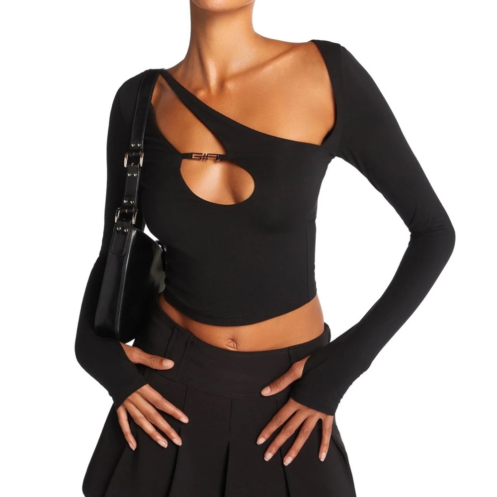 I AM GIA SILENE TOP